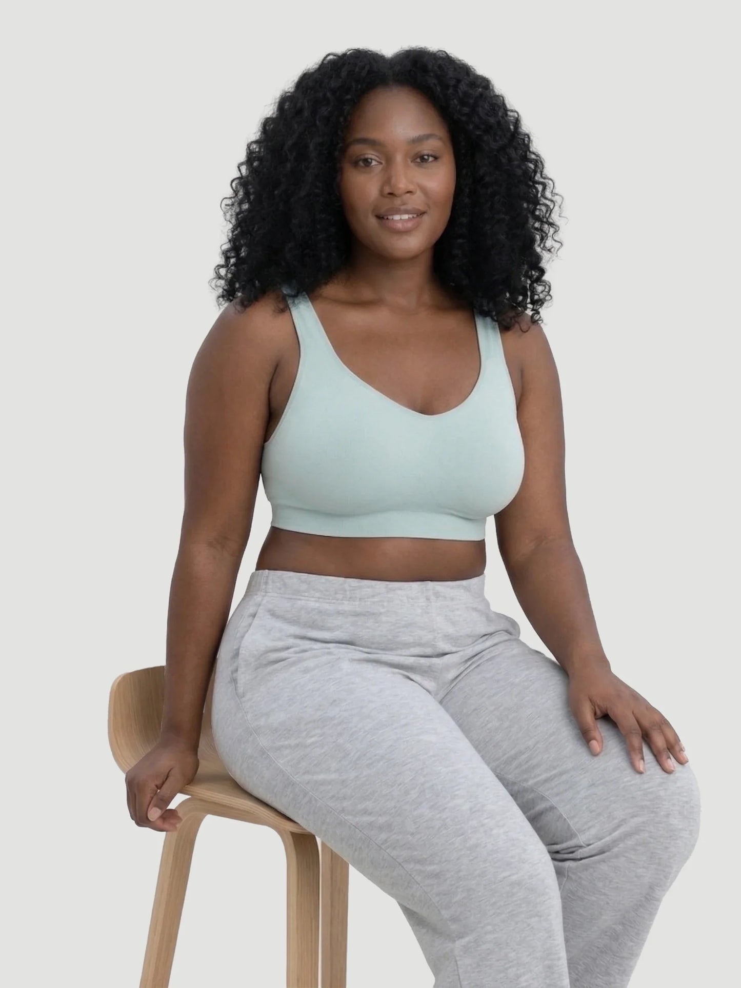 Adjustable Wire Free Shaper Bra (Cups A-FF) + FREE Bra Extender