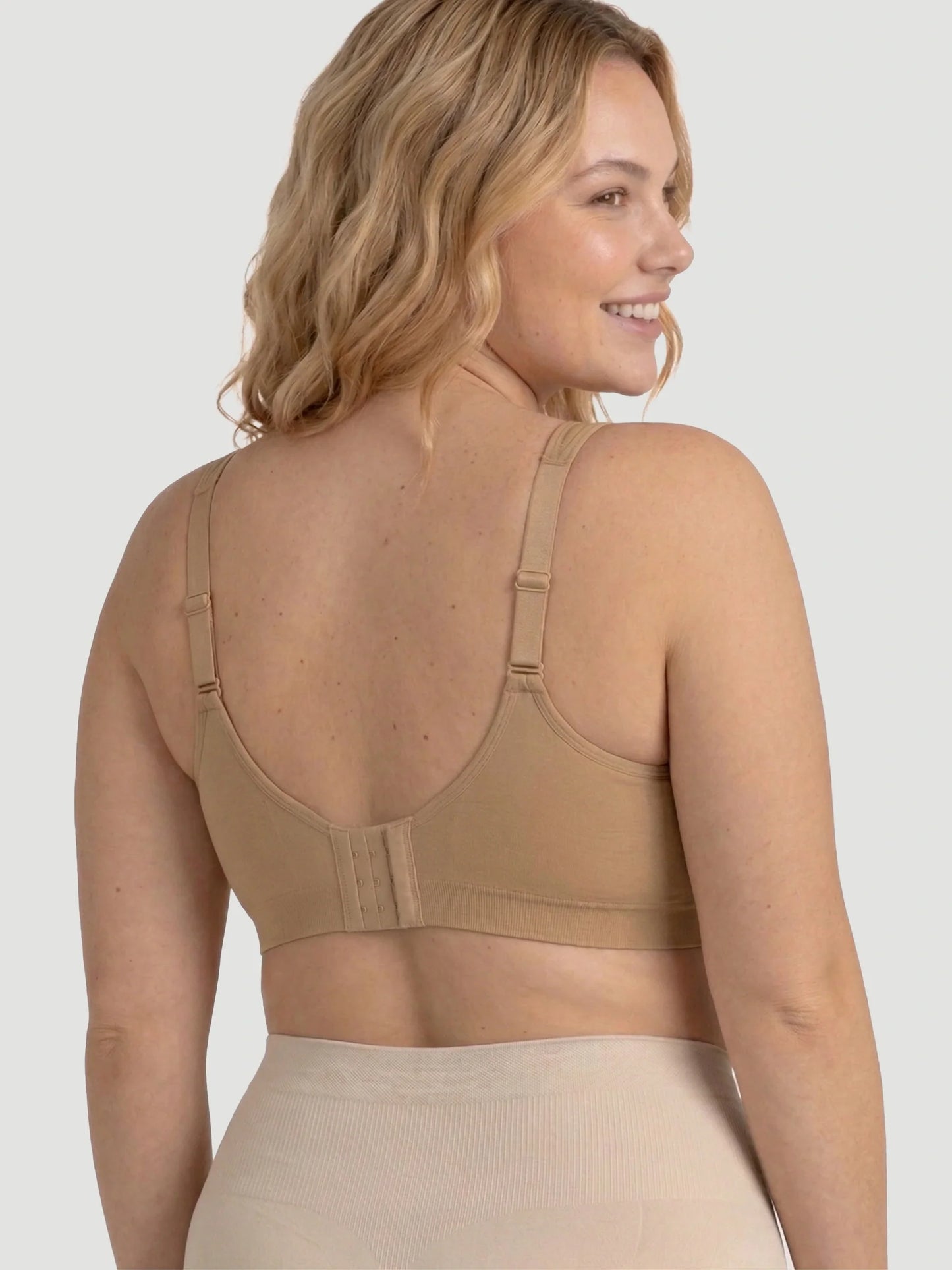 Wire Free Shaper Bra (Cups A-FF) + FREE Bra Extender